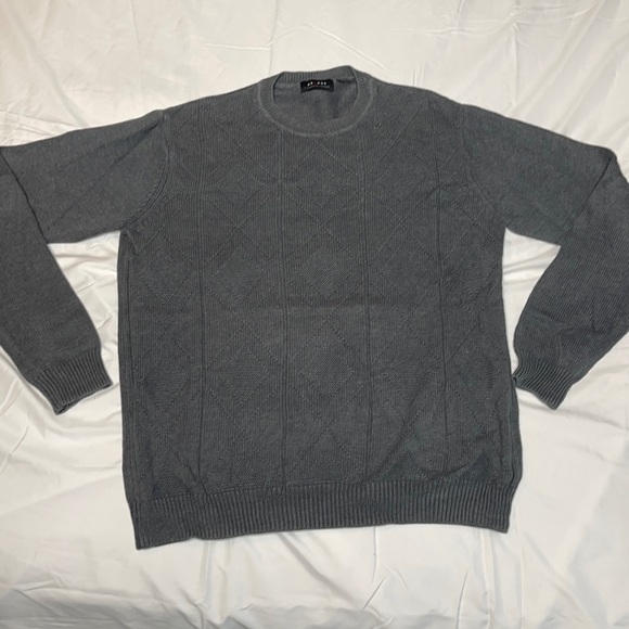 Mens grey sweater - Picture 1 of 3